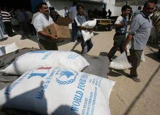 La denuncia del direttore Unrwa: "Irruzione polizia Israele in nostra sede"