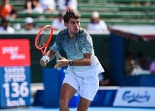 Cobolli, crisi nera: eliminato al primo turno anche a Dallas Cobolli, crisi nera: eliminato al primo turno anche a Dallas