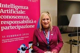 Ricerca, Berardi (Aiom): "Oncologia rappresentata da donne ma non in ruoli apicali" Ricerca, Berardi (Aiom): "Oncologia rappresentata da donne ma non in ruoli apicali"
