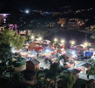Scatta &quot;Loano Christmas&quot;: il 30 novembre apre il “Villaggio Magie di Natale”, il più bello della Liguria