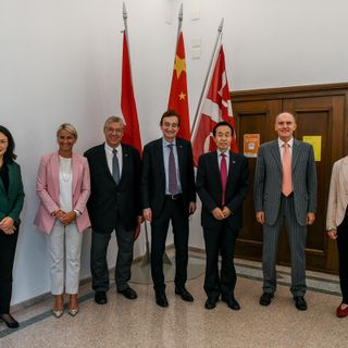 Lugano, ricevuto a Palazzo Civico l'ambasciatore cinese in Svizzera