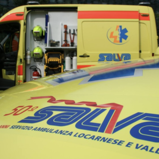 Veicolo in avaria sulla A2 - S. Gottardo: chiusa la corsia di destra