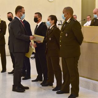 A Bellinzona la cerimonia annuale della Polizia cantonale