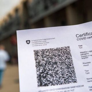 Nuove regole per l’entrata in Svizzera e per il rilascio del Green Pass alle persone vaccinate all’estero