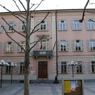 Il Palazzo comunale di Chiasso si illuminerà di arancione
