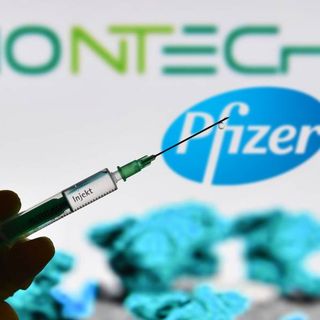 La Svizzera medita un’estensione dell’omologazione per una terza dose dei vaccini anti COVID-19 di Pfizer e Moderna