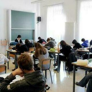 In Svizzera più di uno studente su due dichiara di avere difficoltà negli studi e uno su dieci sta pensando di abbandonarli