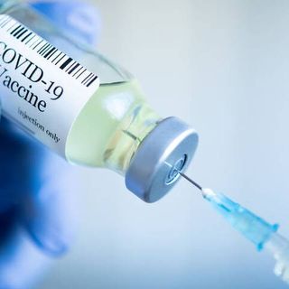 Una sola dose di vaccino per le persone che hanno già contratto il Covid-19