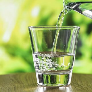 Il Movimento per il Socialismo indice una petizione contro l’aumento dell’acqua potabile a Lugano