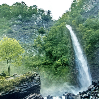 Una passeggiata alla cascata del Botto