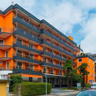 Locarno, ancora in forse il passaggio di proprietà della clinica Santa Chiara