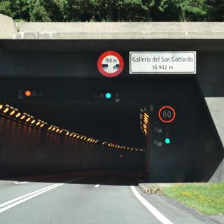 (foto generica del San Gottardo tratta da internet)