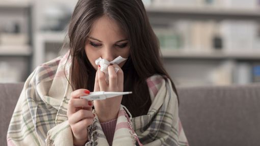 Effetti collaterali dei vaccini anti Covid-19 in Svizzera: esaminati 2269 episodi Effetti collaterali dei vaccini anti Covid-19 in Svizzera: esaminati 2269 episodi