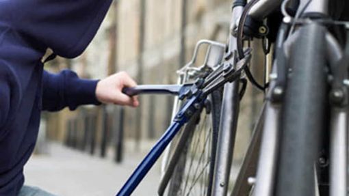 Bellinzona, denunciati per furto e ricettazione di bicicletta una 53enne svizzera ed un 32enne dominicano