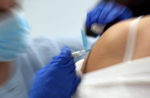 Covid 19, vaccinazioni solo per gli aventi diritto Covid 19, vaccinazioni solo per gli aventi diritto