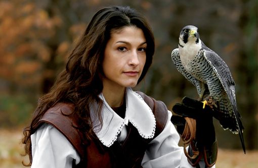 La Falconeria di Locarno, per scoprire l’affascinante mondo dei rapaci La Falconeria di Locarno, per scoprire l’affascinante mondo dei rapaci