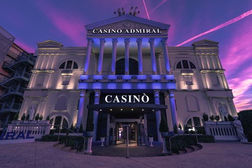 Il Casinò Admiral di Mendrisio, un vero "Tempio" del divertimento" Il Casinò Admiral di Mendrisio, un vero "Tempio" del divertimento"