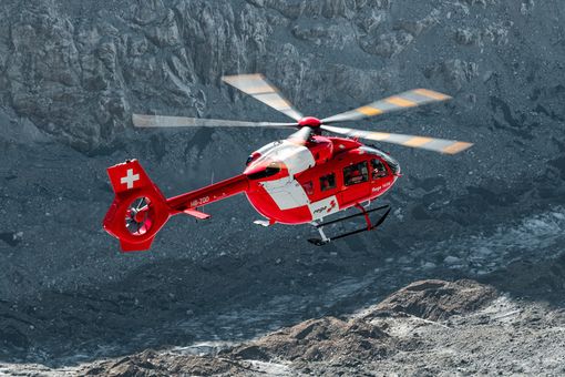 Turista italiana muore cadendo sul Monte Limidario tra Ticino e Cannobina Turista italiana muore cadendo sul Monte Limidario tra Ticino e Cannobina