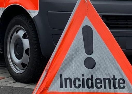 Osogna, carambola fra 4 auto. Nessun ferito grave