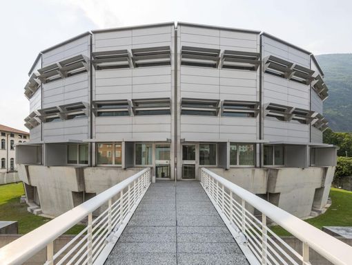 "Al Centro Sistemi Informativi del DFE deve scapparci il morto?"