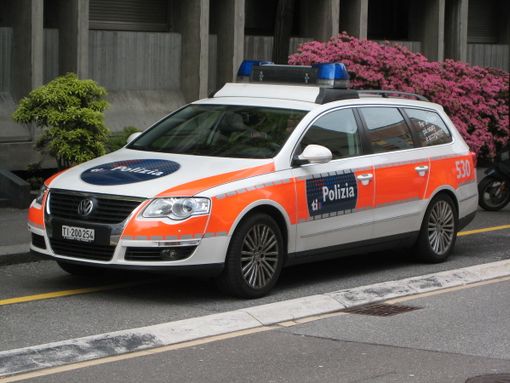 Canton Ticino: ragazzina di 15 anni investita da una moto, è grave