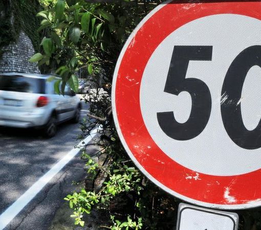 Canobbio, a 118 all'ora dove il limite è di 50: denunciato