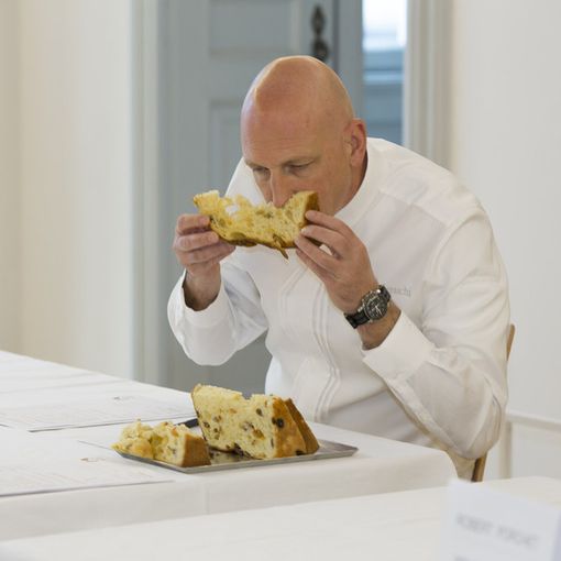 La pasticceria incontra l’arte: a Lugano la selezione del Panettone al Cioccolato della Coppa del Mondo del Panettone