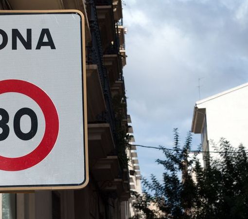 I “Verdi” di Locarno chiedono l’istituzione, limitatamente alla notte, del limite dei 30 km/h sulle strade del territorio dove vige quello dei 50
