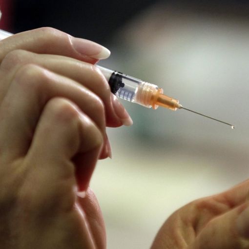 &quot;Non rimandare: fatti vaccinare&quot;: la Svizzera chiama all'appello i refrattari