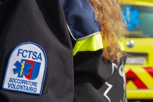 Due feriti in modo serio in un incidente stradale nel Mendrisiotto