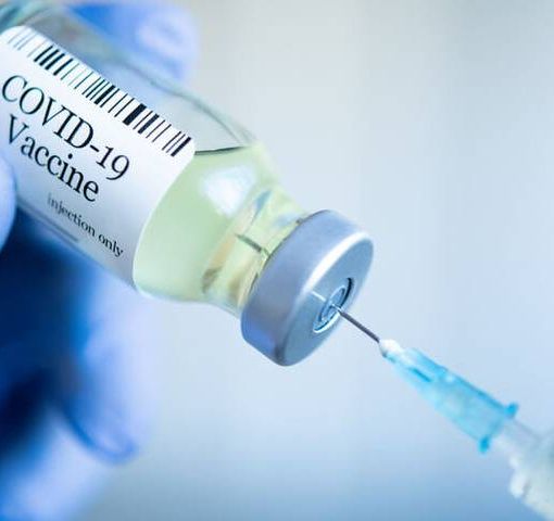 Una sola dose di vaccino per le persone che hanno già contratto il Covid-19
