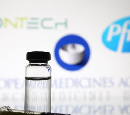 La Svizzera acquisterà a titolo precauzionale 14 milioni di dosi di vaccino anticovid per il 2023, con opzione su altri 14 milioni