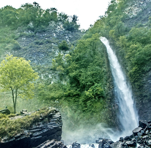 Una passeggiata alla cascata del Botto