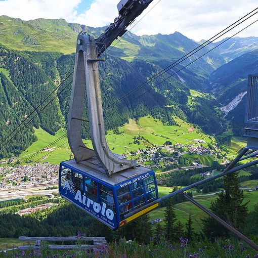 Le Funivie Airolo-Pesciüm  in versione estiva