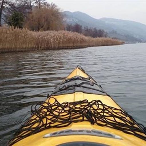 Il kayak, un’avventura a pelo d’acqua in Ticino