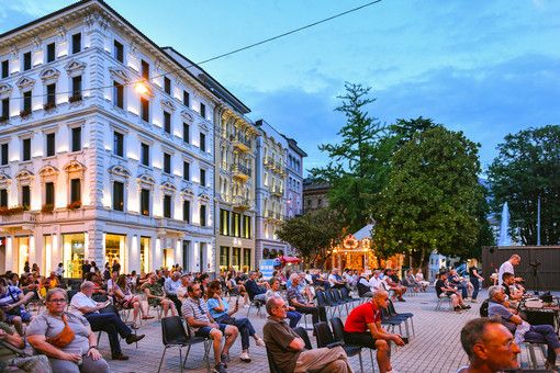 L'estro e la creatività degli oltre 50 artisti del Buskers a Lugano LongLake Festival