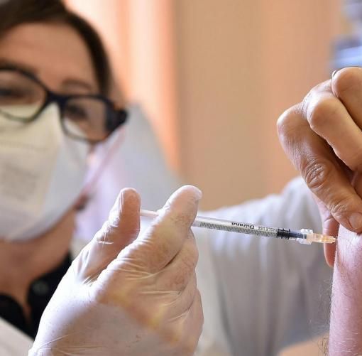 A Bellinzona le prossime vaccinazioni &quot;over 75&quot; avverranno tutte al Mercato coperto di Giubiasco