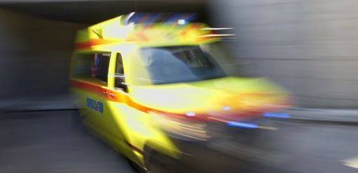 Litigio a colpi di coltello in un appartamento di Mendrisio: un ferito grave