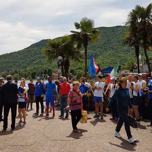 Una delle passate edizioni della Camminata tra Varesotto e Canton Ticino