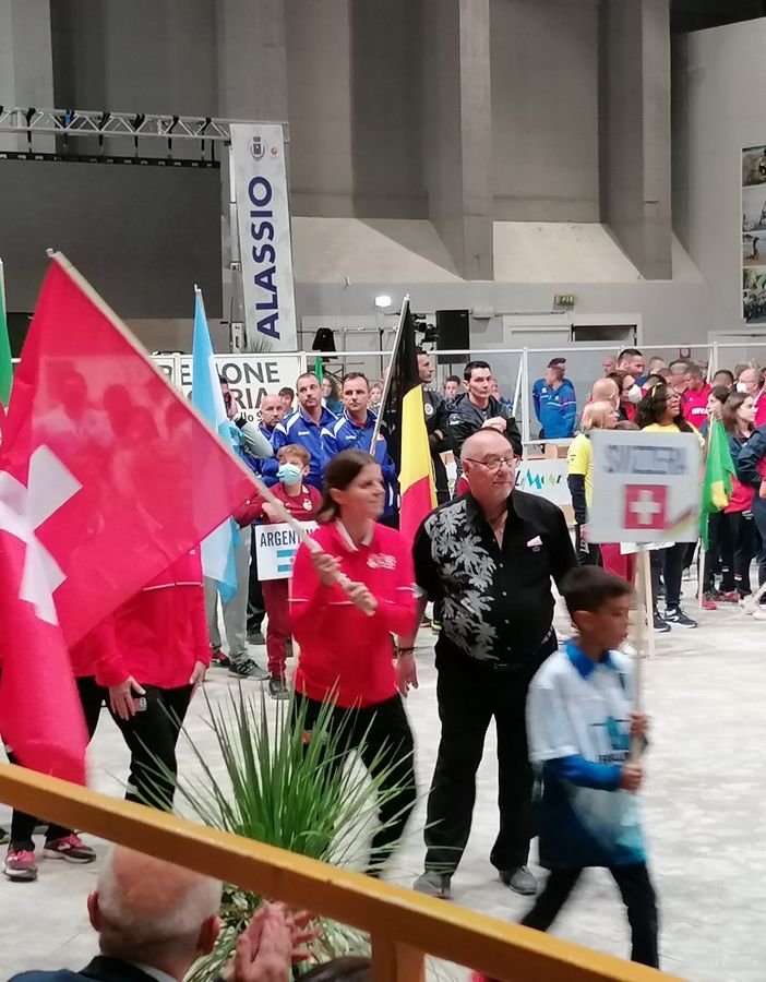 Il  sindaco di Alassio ha aperto ufficialmente i Mondiali di bocce: la Svizzera in parata