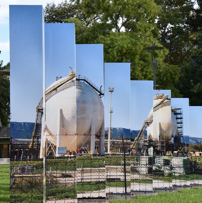 Anche la mostra &quot;Conversations with a Changing World&quot; rimarrà aperta fino al 30 aprile