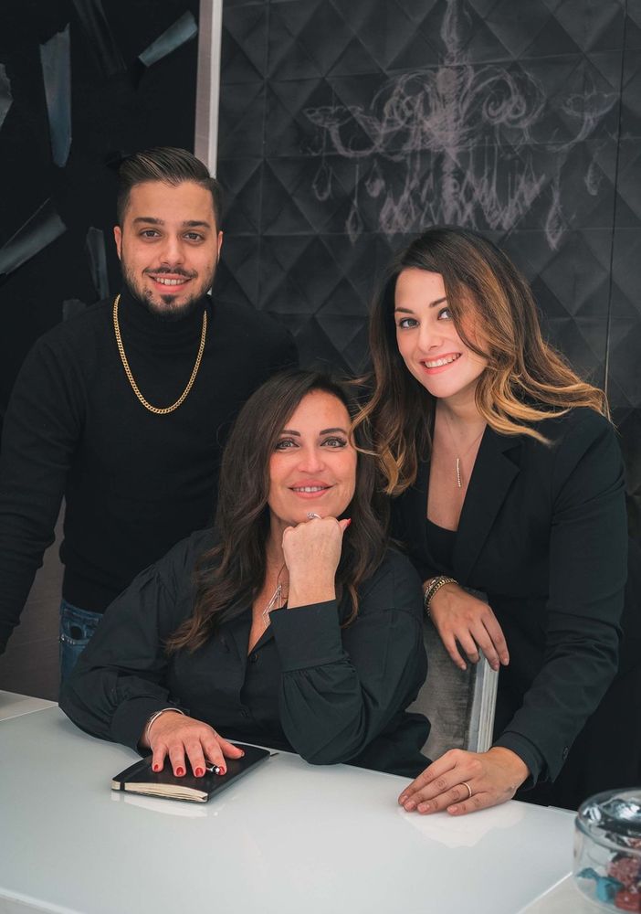 Different Class debutta alla Fashion Week di Parigi e  programma aperture in Francia e negli USA