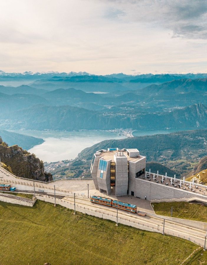 Un tramonto da non perdere? Quello del Fiore di pietra di Monte Generoso