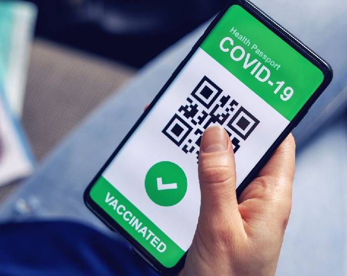 Obbligo di test per il personale sanitario e sociosanitario non vaccinato e Green Pass per i visitatori delle strutture sociosanitarie