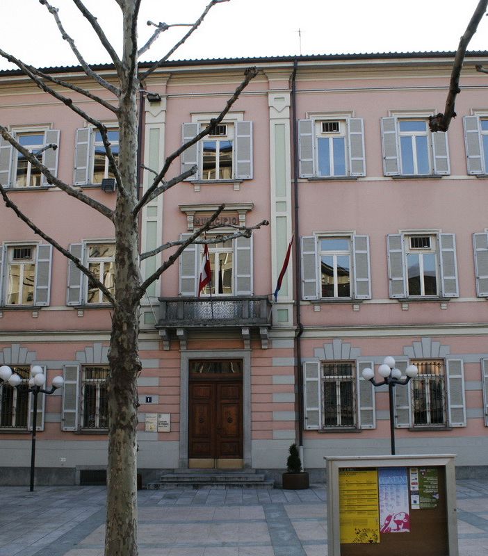 Il Palazzo comunale di Chiasso si illuminerà di arancione
