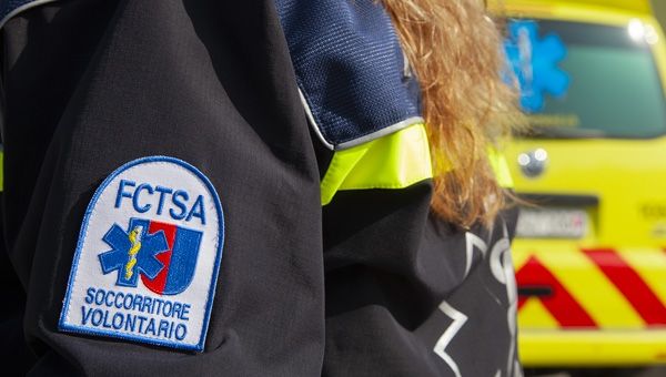 Due feriti in modo serio in un incidente stradale nel Mendrisiotto