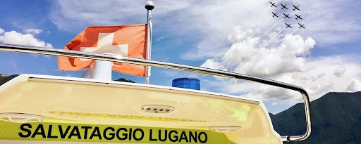 Non ce l'ha fatta il giovane di 27 anni inabissatosi dopo un tuffo nel Ceresio