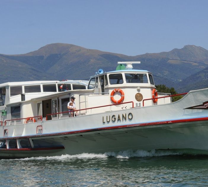 In battello sul Lago di Lugano