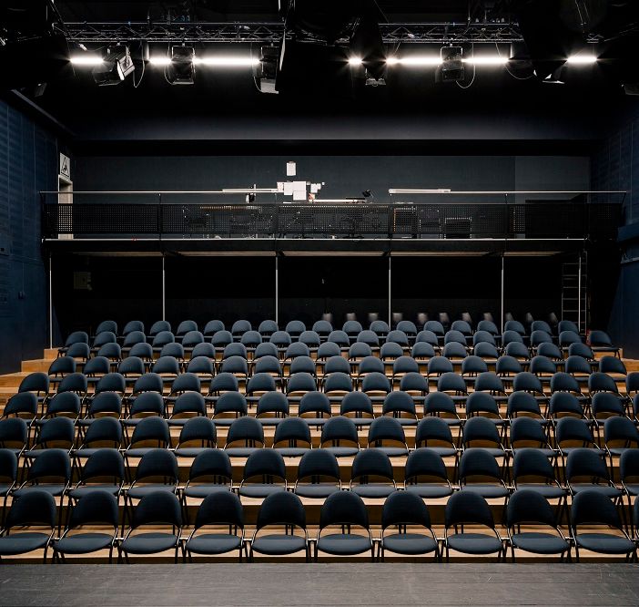 Teatro FOCE: prosegue a Lugano la settimana ricca di eventi tra cui lo spettacolo 52 della Compagnia Finzi Pasca