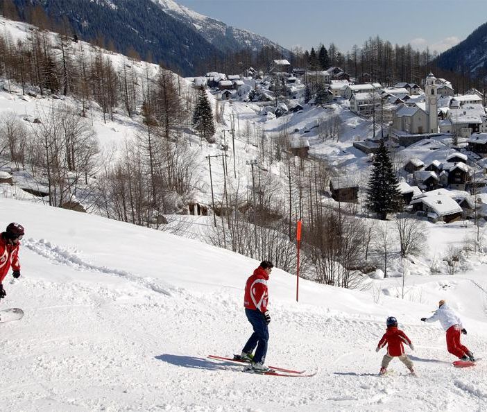 Bosco Gurin, c'è il Weltu Schnee-Tåg